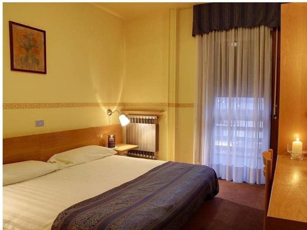 Hotel Rendez Vous Châtillon Eksteriør billede