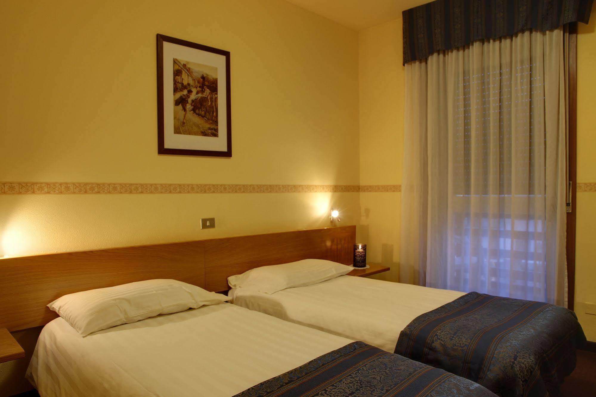 Hotel Rendez Vous Châtillon Eksteriør billede