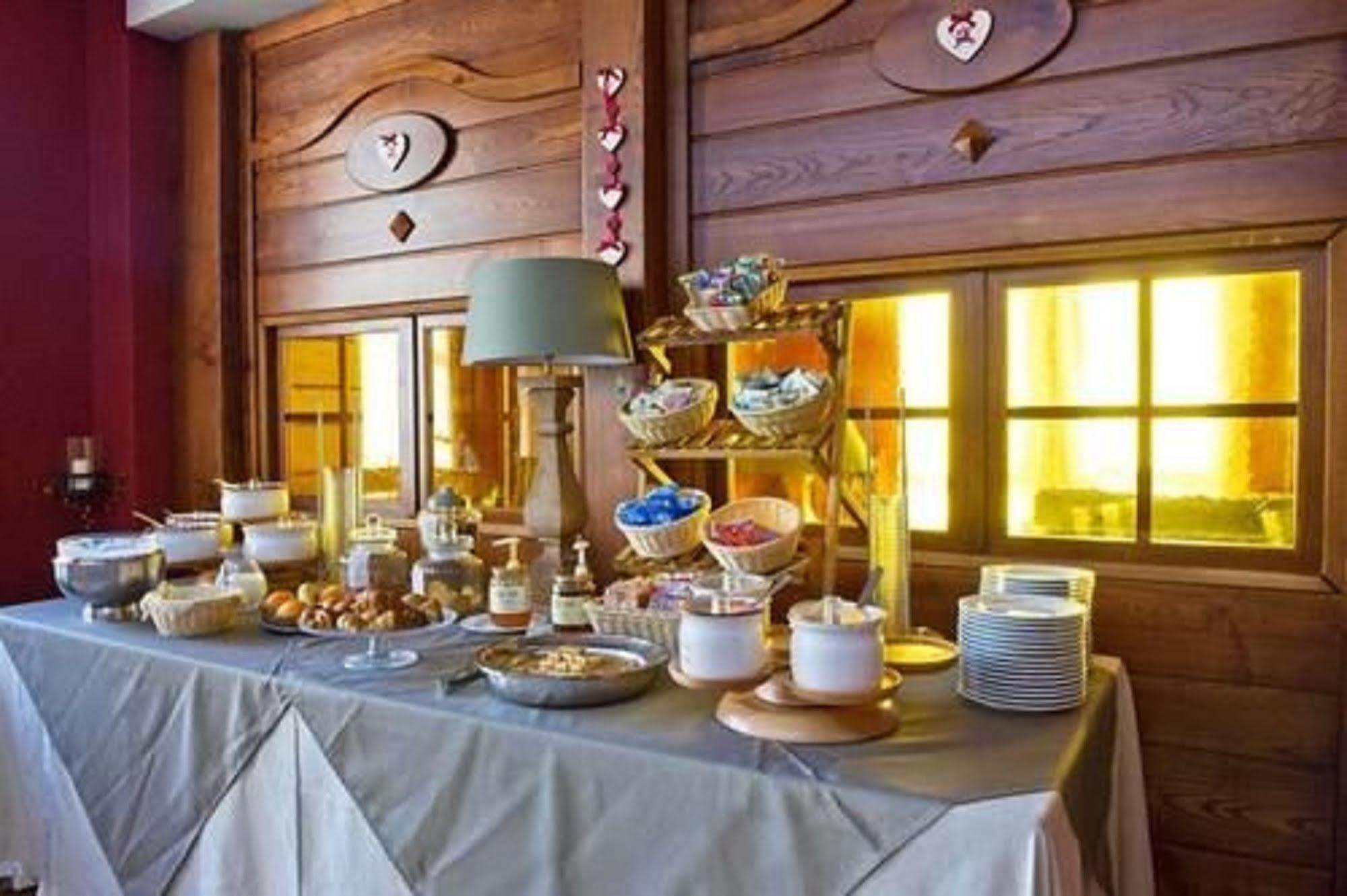 Hotel Rendez Vous Châtillon Eksteriør billede
